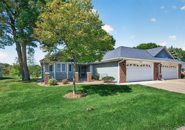 Photo 1 of Single family home for sale at 1144 Lois Ct, Saint Paul, MN 55126 | MLS# 7136689 | Listing updated on 2026-09-14