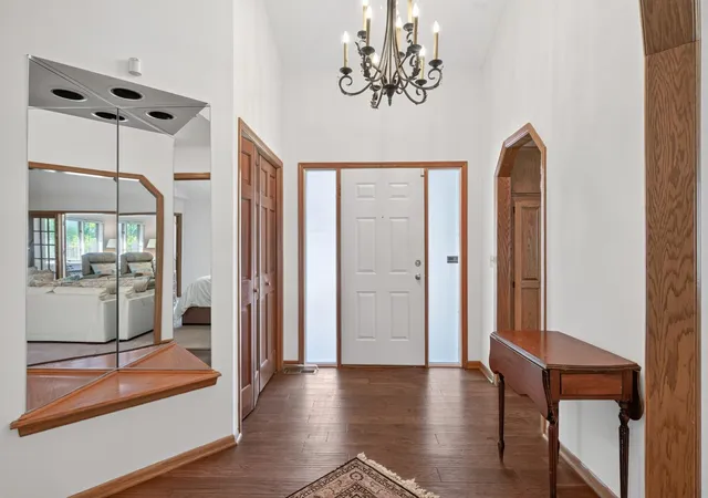 Photo 2 of Single family home for sale at 1144 Lois Ct, Saint Paul, MN 55126 | MLS# 7136689 | Listing updated on 2026-09-14