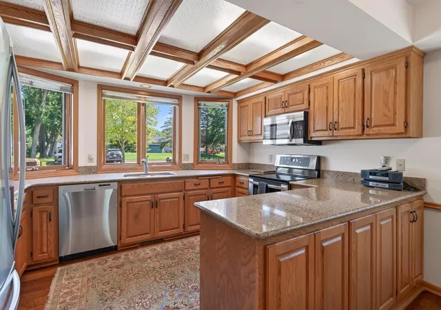 Photo 3 of Single family home for sale at 1144 Lois Ct, Saint Paul, MN 55126 | MLS# 7136689 | Listing updated on 2026-09-14
