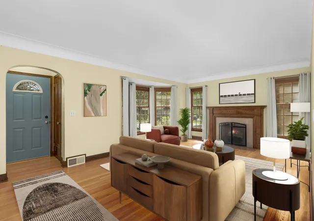 Photo 3 of Sale Pending at 6624 Oliver Ave S, Minneapolis, MN 55423 | MLS# 7136729 | Listing updated on 2026-09-14