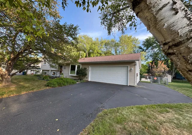 Photo 3 of Single family home for sale at 10557 104th Place N, Maple Grove, MN 55369 | MLS# 7136960 | Listing updated on 2026-09-14