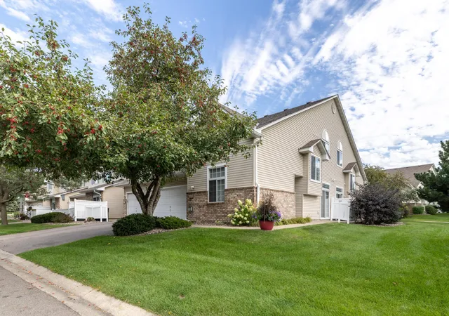 Photo 1 of Single family home for sale at 15573 Garnet Way #60, Saint Paul, MN 55124 | MLS# 7137057 | Listing updated on 2026-09-11