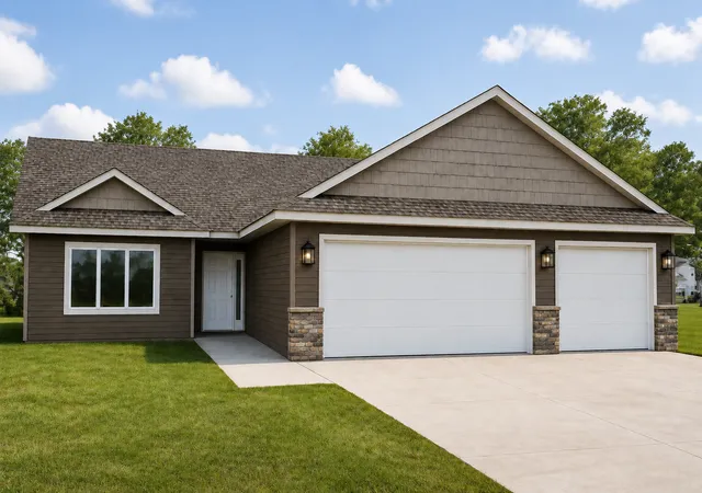 Single family home for sale at 2405 Lake Ave, New Ulm, MN 56073 | MLS# 7137073