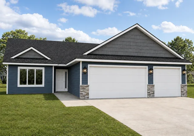 Photo 3 of Single family home for sale at 2405 Lake Ave, New Ulm, MN 56073 | MLS# 7137073 | Listing updated on 2026-09-14