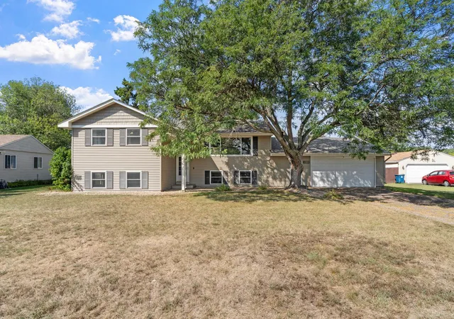 Photo 1 of Single family home for sale at 11833 Kentucky Ave N, Champlin, MN 55316 | MLS# 7137083 | Listing updated on 2026-09-15