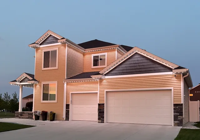 Photo 3 of Sale Pending at 3606 Cordova Loop S, Fargo, ND 58104 | MLS# 7137089 | Listing updated on 2026-09-22