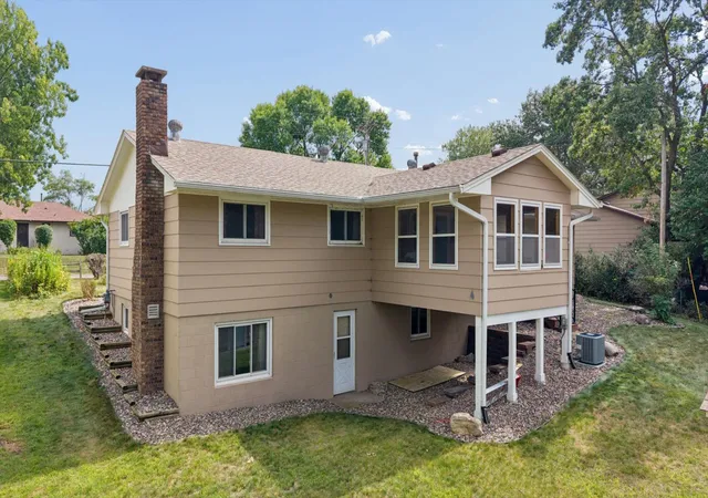 Photo 3 of Single family home for sale at 10 W Golden Lake Rd, Circle Pines, MN 55014 | MLS# 7137128 | Listing updated on 2026-09-11