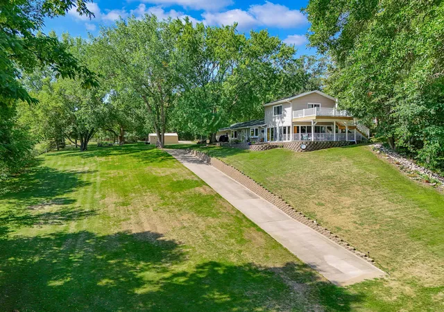 Photo 2 of Sale Pending at 46360 Grand View Dr, Perham, MN 56573 | MLS# 7137186 | Listing updated on 2026-09-22