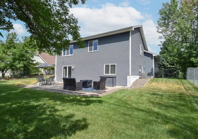 Photo 2 of Sale Pending at 882 115th Avenue Ne, Minneapolis, MN 55434 | MLS# 7137276 | Listing updated on 2026-09-15