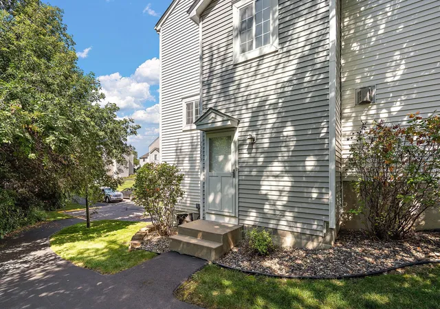 Photo 1 of Single family home for sale at 13093 Crimson Clover Ln, Eden Prairie, MN 55347 | MLS# 7137389 | Listing updated on 2026-09-10