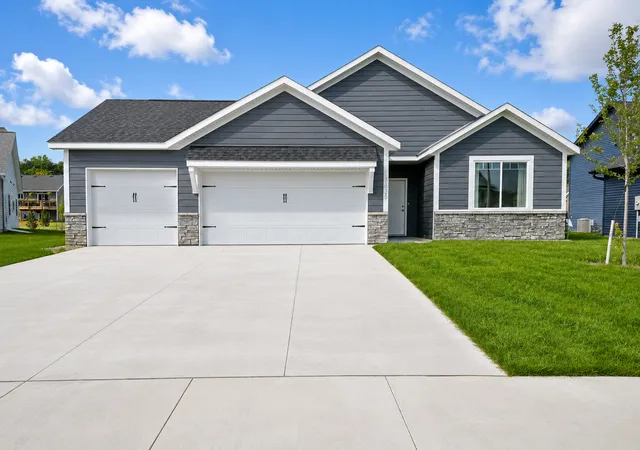 Photo 1 of Single family home for sale at 3625 Meadow Sage Ct Se, Rochester, MN 55904 | MLS# 7137415 | Listing updated on 2026-09-11