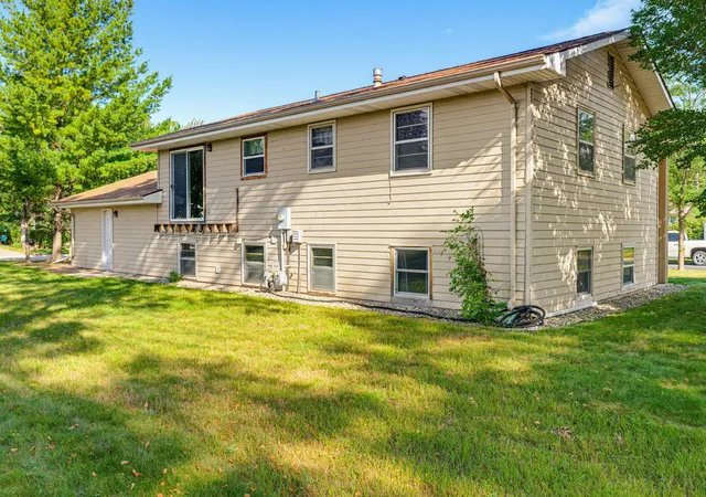 Photo 3 of Sale Pending at 64 9th Avenue NE, Hutchinson, MN 55350 | MLS# 7137435 | Listing updated on 2026-09-10