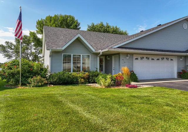 Photo 3 of Single family home for sale at 412 Voyager Dr, Alexandria, MN 56308 | MLS# 7137498 | Listing updated on 2026-09-21