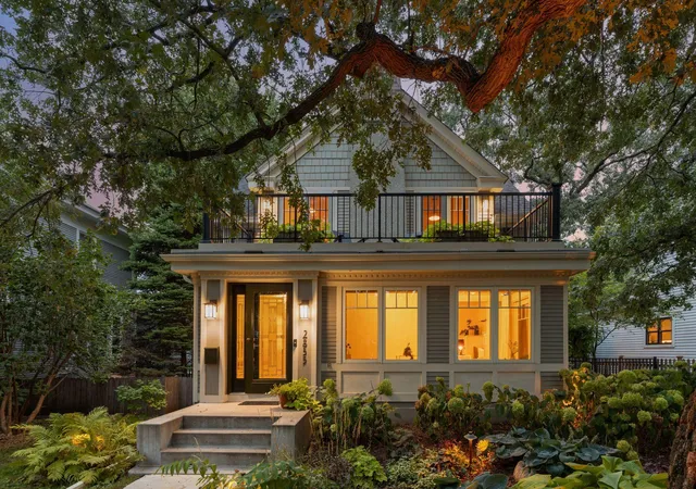 Photo 1 of Single family home for sale at 2835 James Ave S, Minneapolis, MN 55408 | MLS# 7137539 | Listing updated on 2026-09-11