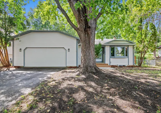 Photo 1 of Single family home for sale at 7855 Polaris Ln N, Maple Grove, MN 55311 | MLS# 7137563 | Listing updated on 2026-09-11