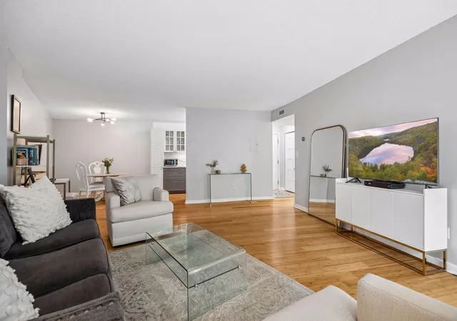 Photo 3 of Condo for sale at 1200 Nicollet Mall #307, Minneapolis, MN 55403 | MLS# 7137591 | Listing updated on 2026-09-11