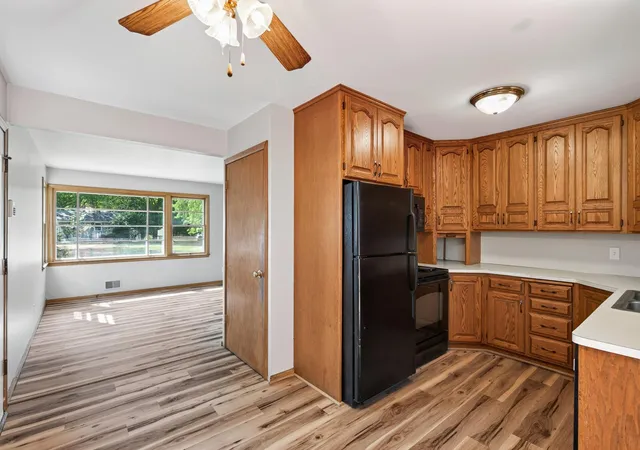 Photo 4 of Single family home for sale at 7200 Cartisian Ave, Minneapolis, MN 55428 | MLS# 7137594 | Listing updated on 2026-09-14