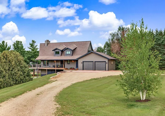 Photo 2 of Single family home for sale at 6050 W 185th Street, Jordan, MN 55352 | MLS# 7137745 | Listing updated on 2026-10-04