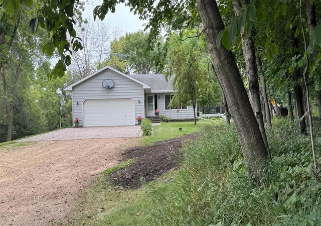 Single family home for sale at 301 Myrick St, Le Sueur, MN 56058 | MLS# 7137774