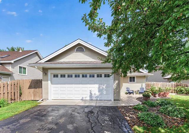 Photo 2 of Single family home for sale at 5144 W 143rd Street, Savage, MN 55378 | MLS# 7137815 | Listing updated on 2026-09-22