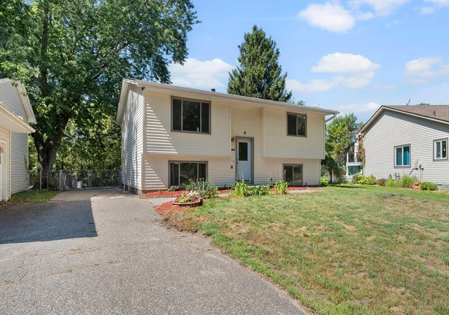 Photo 2 of Single family home for sale at 10560 Unity St Nw, Minneapolis, MN 55433 | MLS# 7137862 | Listing updated on 2026-09-14