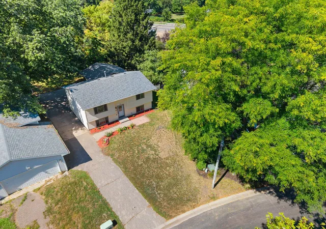 Photo 3 of Single family home for sale at 10560 Unity St Nw, Minneapolis, MN 55433 | MLS# 7137862 | Listing updated on 2026-09-14