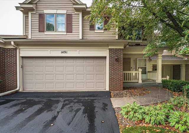 Single family home for sale at 1491 Summit Shrs Dr, Burnsville, MN 55306 | MLS# 7137892