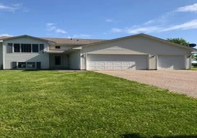 Photo 1 of Single family home for sale at 105 6th Street, Green Isle, MN 55338 | MLS# 7138040 | Listing updated on 2026-09-11