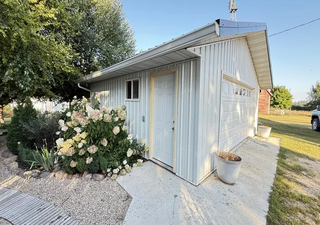 Photo 2 of Single family home for sale at 905 210th Avenue Sw, Appleton, MN 56208 | MLS# 7138238 | Listing updated on 2026-09-14