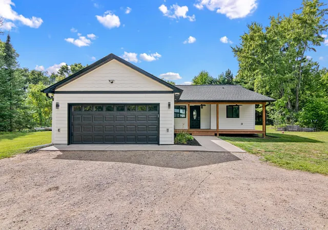Photo 1 of Sale Pending at 21914 E Bethel Blvd Ne, Cedar, MN 55011 | MLS# 7138294 | Listing updated on 2026-09-14