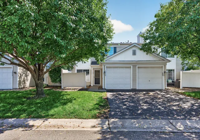 Photo 1 of Single family home for sale at 14756 Excelsior Ln #15, Saint Paul, MN 55124 | MLS# 7138330 | Listing updated on 2026-09-15