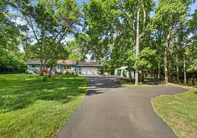Photo 3 of Sale Pending at 16795 Lake Ave, Paynesville, MN 56362 | MLS# 7138397 | Listing updated on 2026-09-21