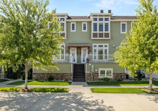 Townhouse for sale at 503 33rd Way E #B, West Fargo, ND 58078 | MLS# 7138487