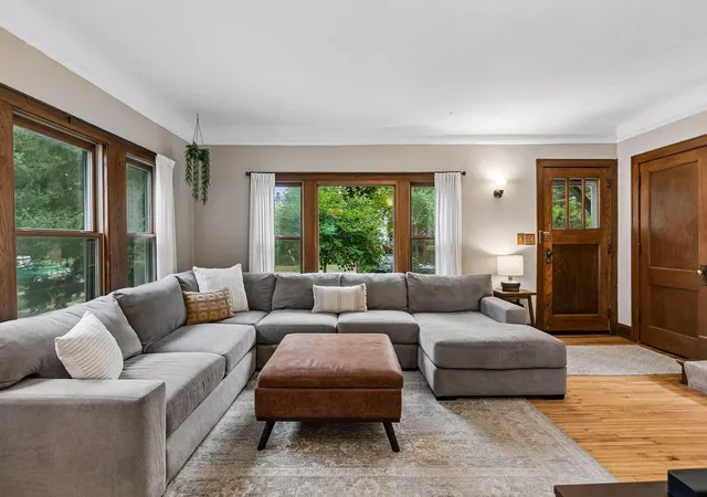 Photo 3 of Single family home for sale at 2523 Arthur St NE, Minneapolis, MN 55418 | MLS# 7138540 | Listing updated on 2026-09-19