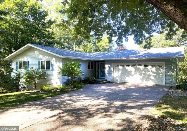 Photo 1 of Single family home for sale at 1713 Siewert St, Red Wing, MN 55066 | MLS# 7138647 | Listing updated on 2026-09-15