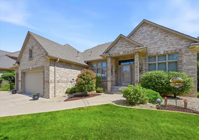 Photo 3 of Sale Pending at 2968 Aspen Lake Dr Ne, Minneapolis, MN 55449 | MLS# 7138677 | Listing updated on 2026-09-15