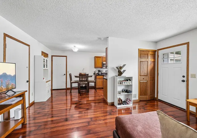 Photo 4 of Single family home for sale at 8420 S Pond Trl, Champlin, MN 55316 | MLS# 7138735 | Listing updated on 2026-09-22