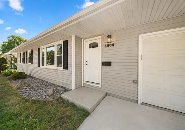 Photo 3 of Single family home for sale at 6809 Dudley Ave N, Minneapolis, MN 55428 | MLS# 7138782 | Listing updated on 2026-09-14