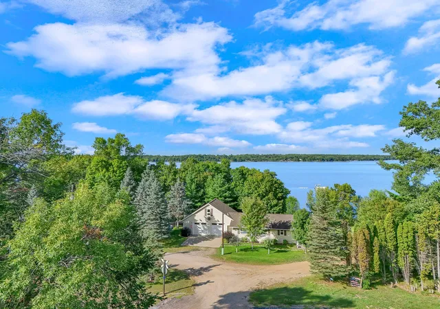 Photo 2 of Single family home for sale at 38834 Railroad Dr, Richville, MN 56576 | MLS# 7138834 | Listing updated on 2026-09-29
