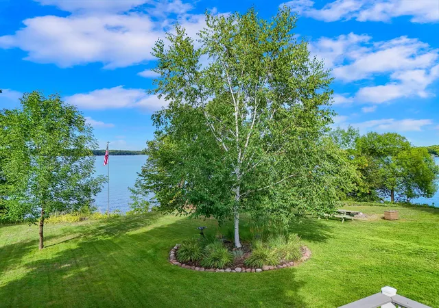 Photo 4 of Single family home for sale at 38834 Railroad Dr, Richville, MN 56576 | MLS# 7138834 | Listing updated on 2026-09-29