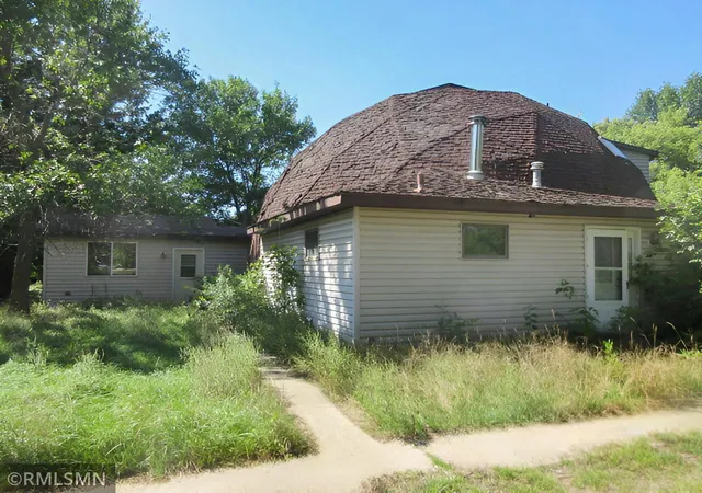Photo 1 of Single family home for sale at 110 3rd Street S, Benson, MN 56215 | MLS# 7138889 | Listing updated on 2026-09-11