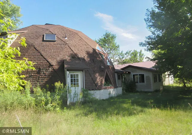 Photo 3 of Single family home for sale at 110 3rd Street S, Benson, MN 56215 | MLS# 7138889 | Listing updated on 2026-09-11