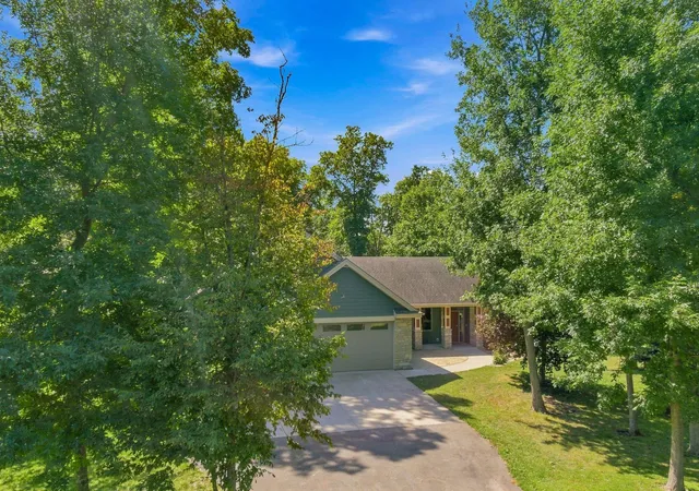 Photo 3 of Sale Pending at 5473 County Rd 5 NW, Byron, MN 55920 | MLS# 7138950 | Listing updated on 2026-09-21