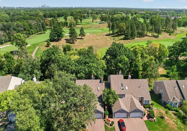 Photo 2 of Single family home for sale at 3631 Oakton Ridge, Hopkins, MN 55305 | MLS# 7139028 | Listing updated on 2026-09-10