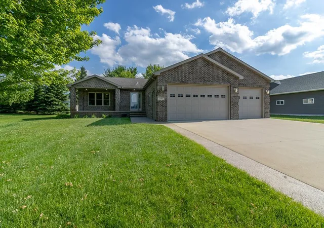 Single family home for sale at 12991 Meadow Crk Dr, New Ulm, MN 56073 | MLS# 7139037