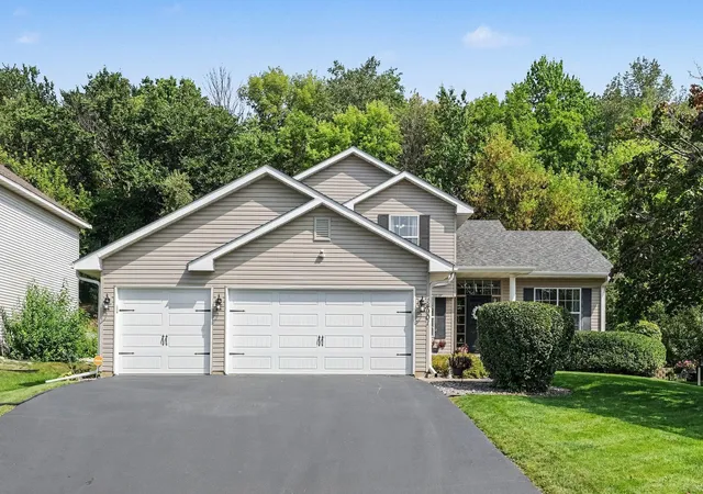 Photo 2 of Single family home for sale at 14901 Hillside Trl, Savage, MN 55378 | MLS# 7139199 | Listing updated on 2026-09-15