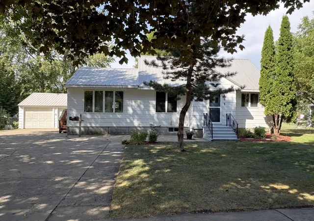 Photo 1 of Single family home for sale at 403 N 7th Street, Marshall, MN 56258 | MLS# 7139210 | Listing updated on 2026-09-08