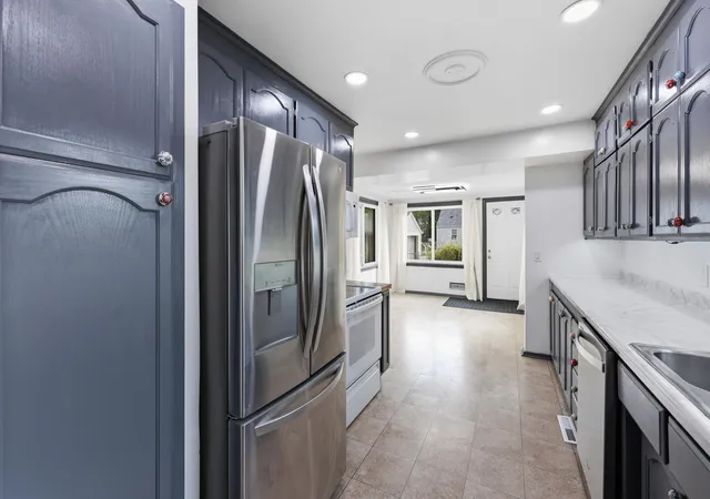Photo 3 of Single family home for sale at 4742 Zane Ave N, Minneapolis, MN 55429 | MLS# 7139221 | Listing updated on 2026-09-09