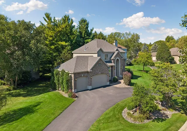 Photo 2 of Sale Pending at 11086 Holland Cir, Eden Prairie, MN 55347 | MLS# 7139236 | Listing updated on 2026-09-13