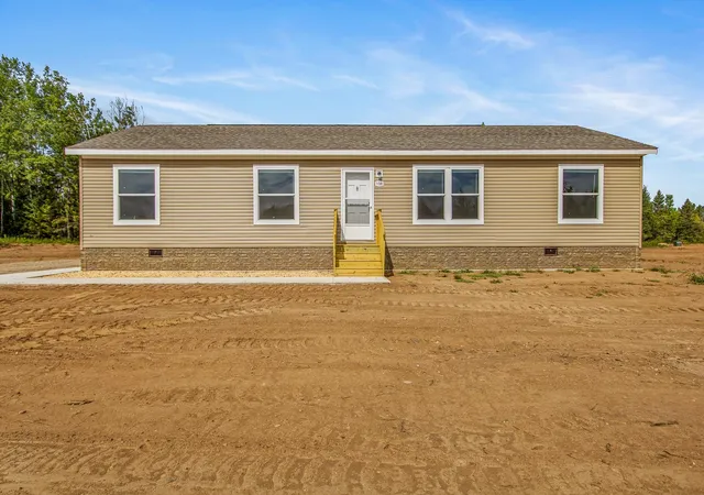 Single family home for sale at 108 Eagle Dr, Sandstone, MN 55072 | MLS# 7139366